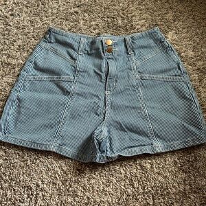 Universal Thread Stripped Shorts Blue Size 6/28